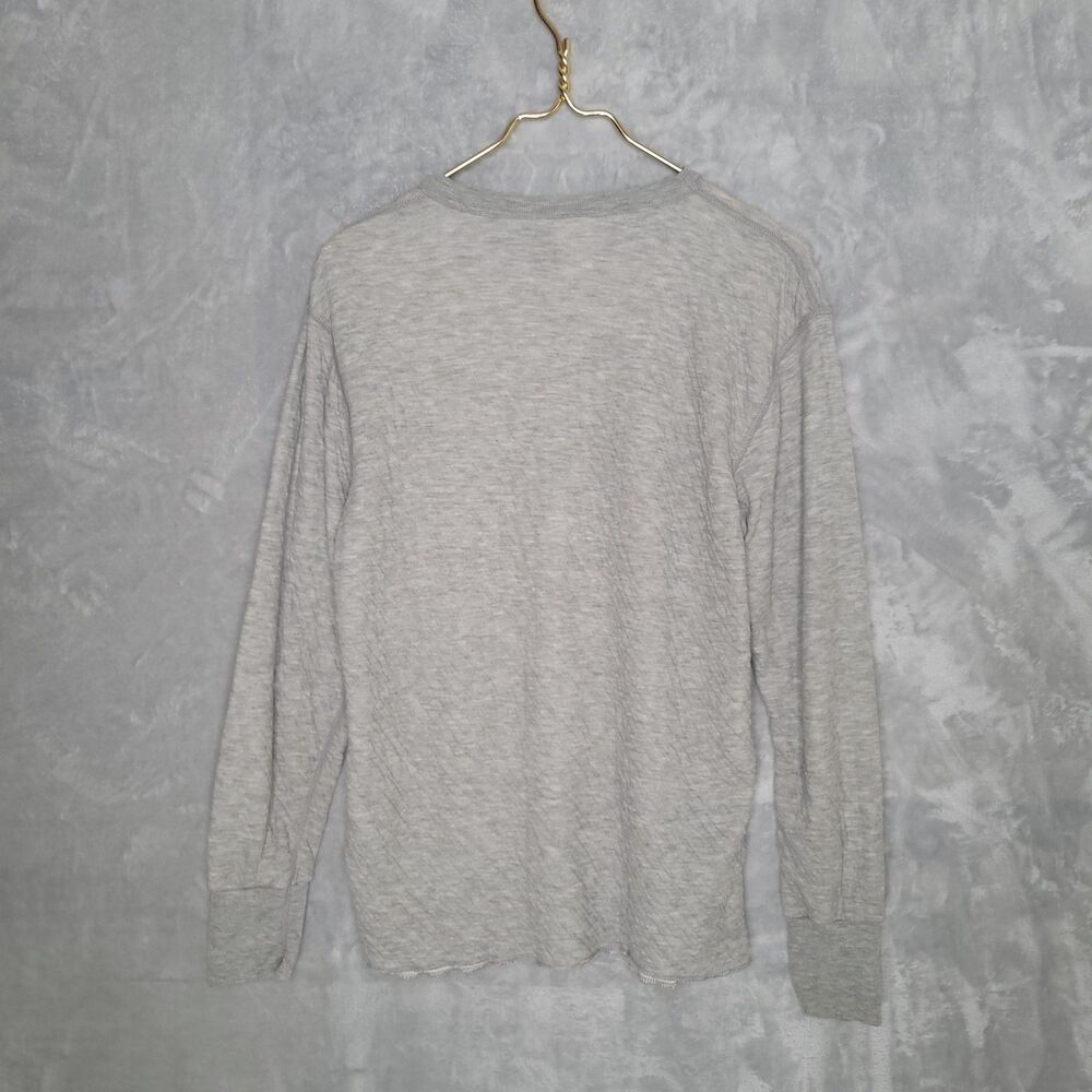 Gray Long Sleeve Crew Neck Shirt Size M Base Layer Insulated Outdoor Hiking Warm - Picture 2 of 6